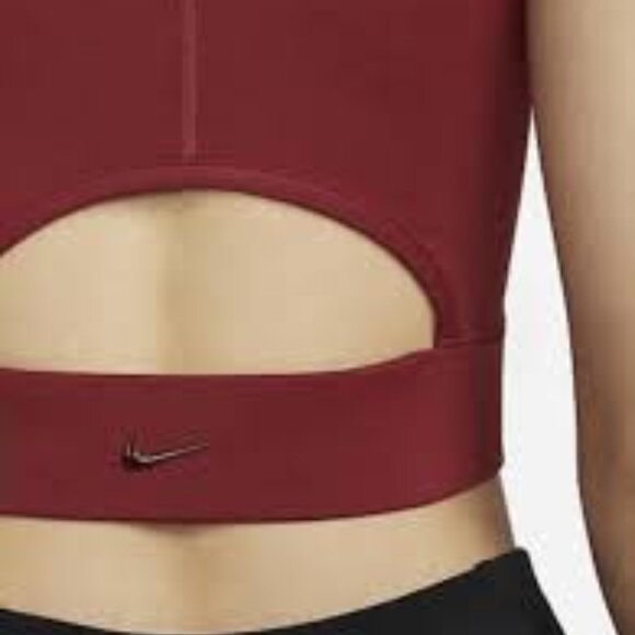 Nike Dri-FIT Buckle Crop Tank | Size XL | Style DD5063-690 | NWT | Buckle Detail - Picture 2 of 4